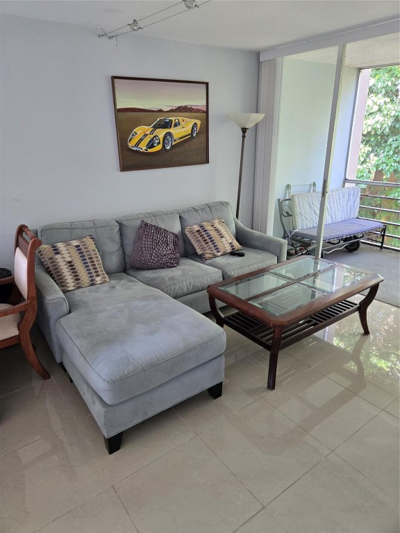 Live Oak Place - Residential