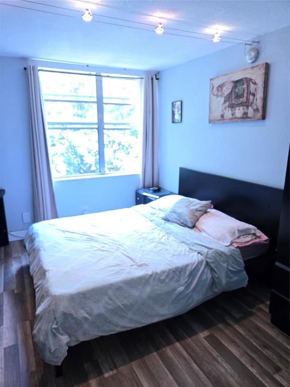 Live Oak Place - Residential