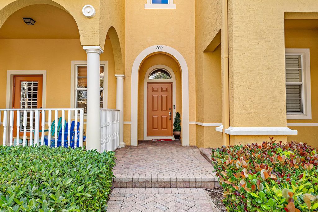 Photo of 108 W West Pigeon Plum Drive #202, Jupiter, FL 33458 (MLS # R10942904)