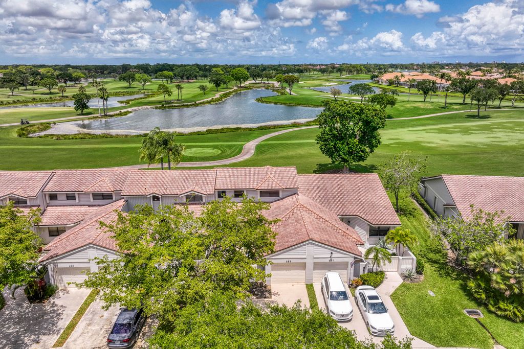 Photo of 495 Prestwick Circle, Palm Beach Gardens, FL 33418 (MLS # B26024388)