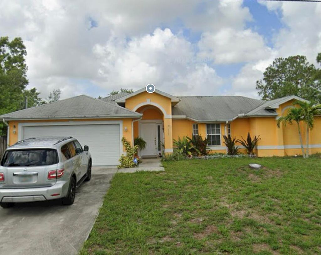 Photo of 550 SW College Park Road, Port Saint Lucie, FL 34953 (MLS # R11120178)