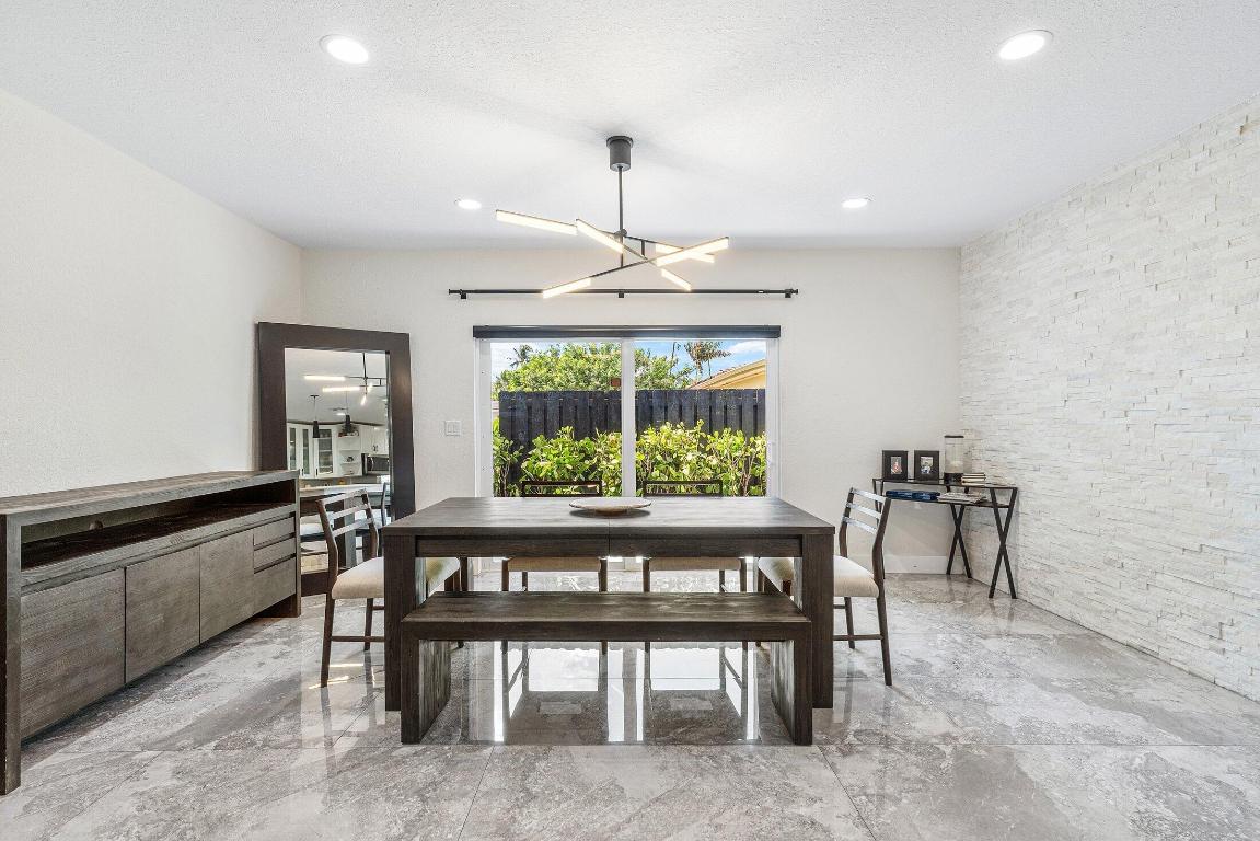 POMPANO ISLES SEC - Residential