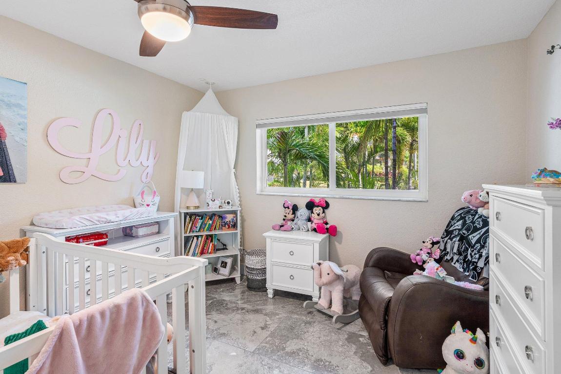 POMPANO ISLES SEC - Residential