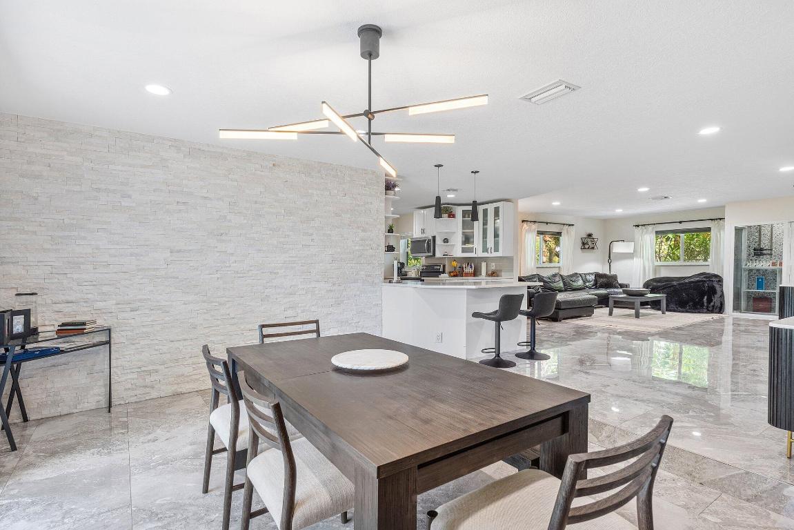 POMPANO ISLES SEC - Residential