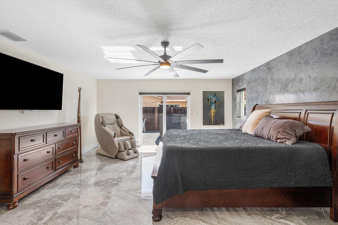 POMPANO ISLES SEC - Residential