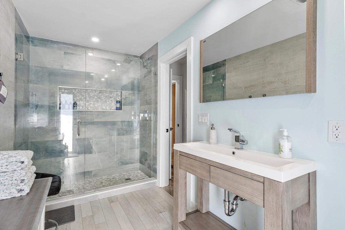 POMPANO ISLES SEC - Residential