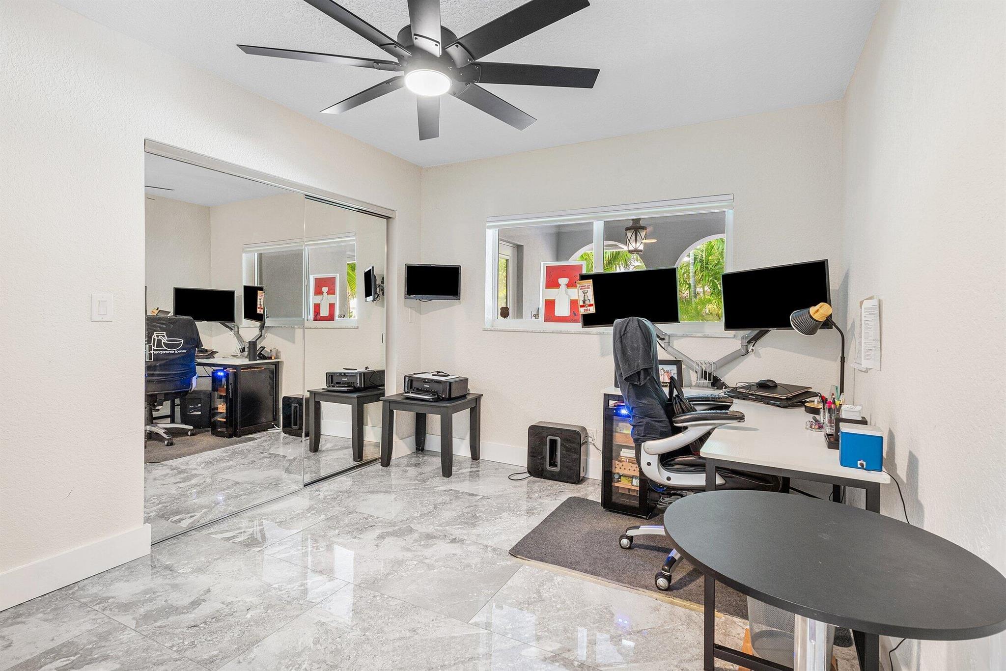 POMPANO ISLES SEC - Residential