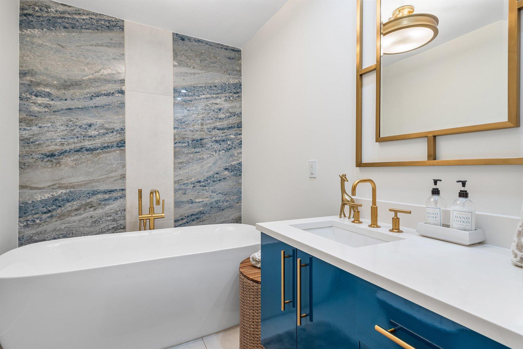 POMPANO ISLES SEC - Residential