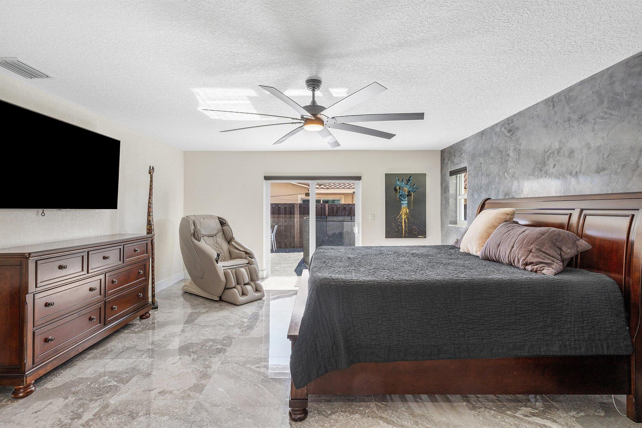 POMPANO ISLES SEC - Residential