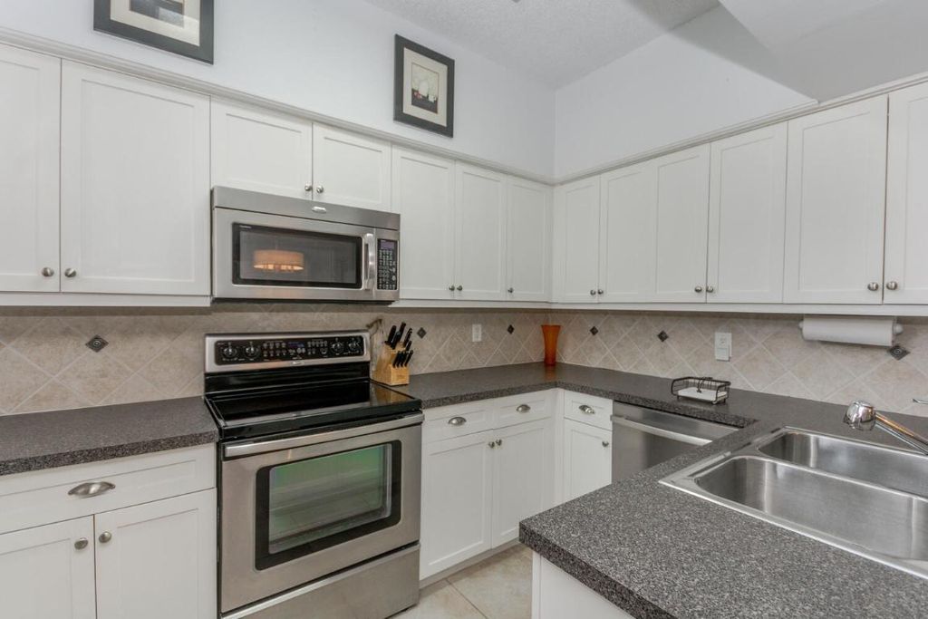 Photo of 4205 N Fairway Drive #4205, Jupiter, FL 33477 (MLS # R11156066)