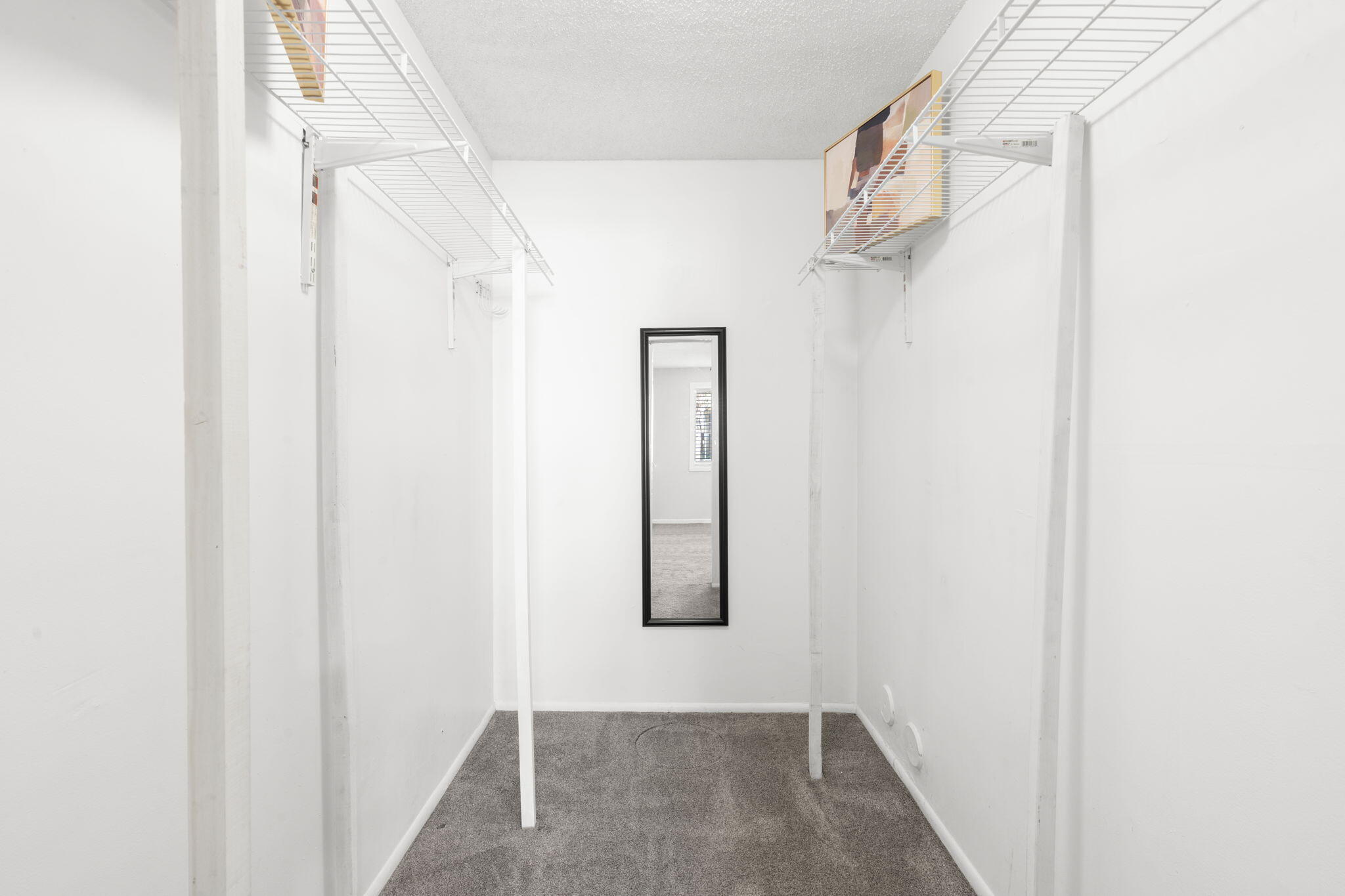 Oakland Forest Club Condo - Residential