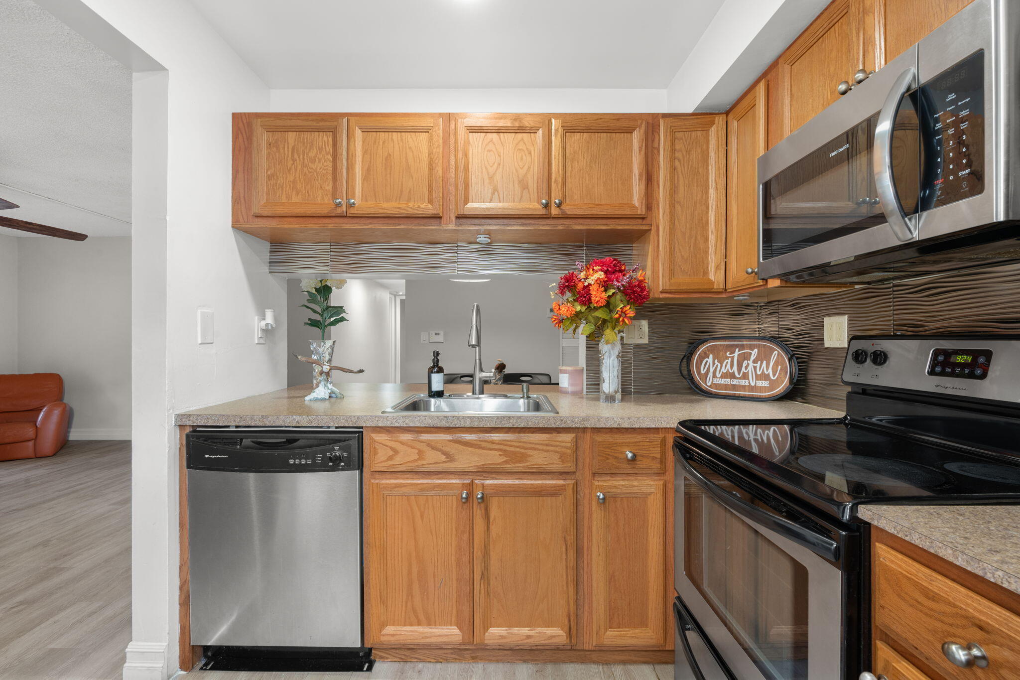 Oakland Forest Club Condo - Residential