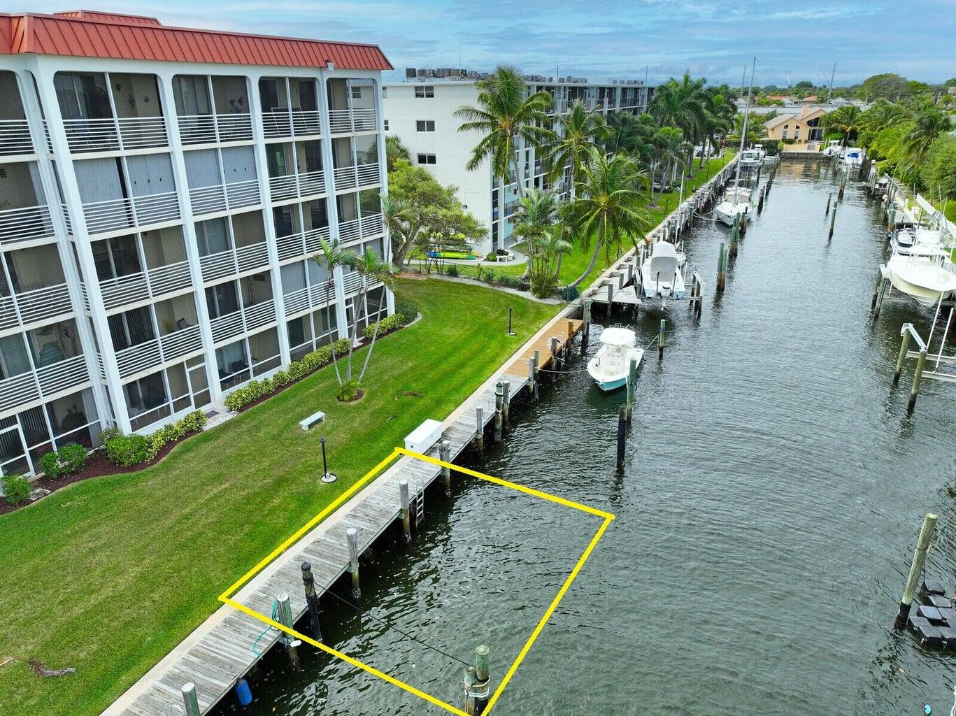 PARADISE HARBOUR CONDO - Residential