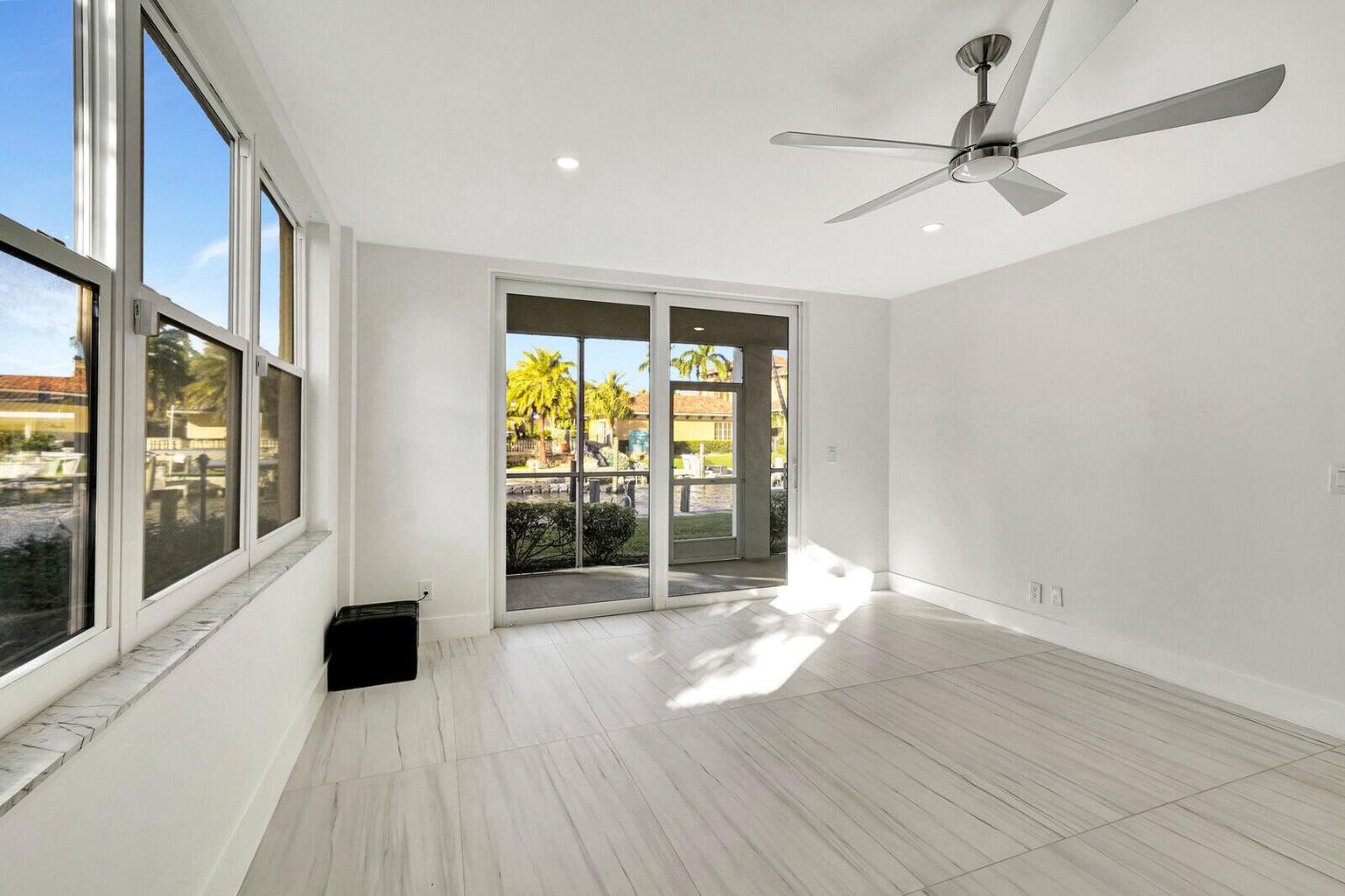 PARADISE HARBOUR CONDO - Residential