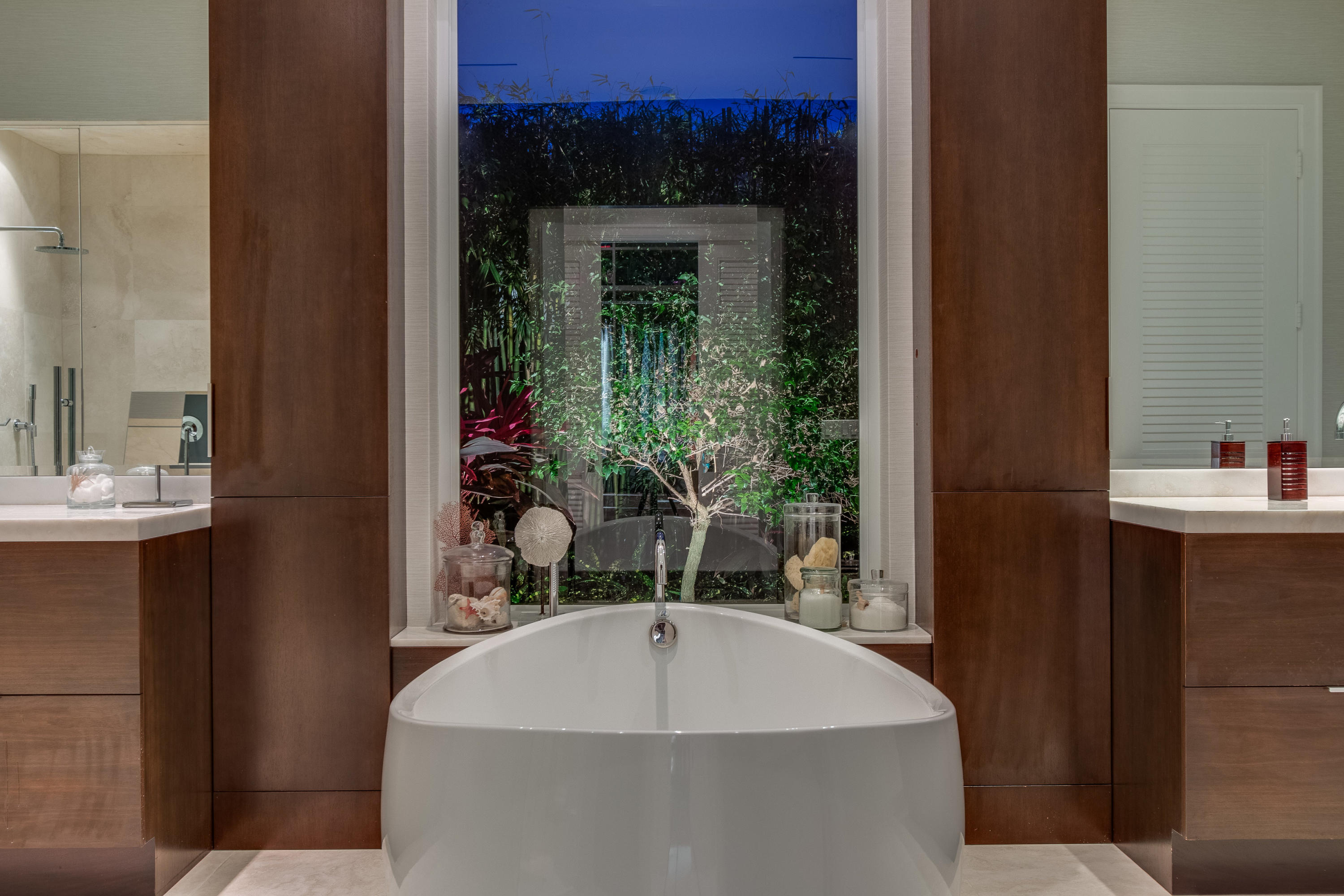 Palm Beach Isles - Residential