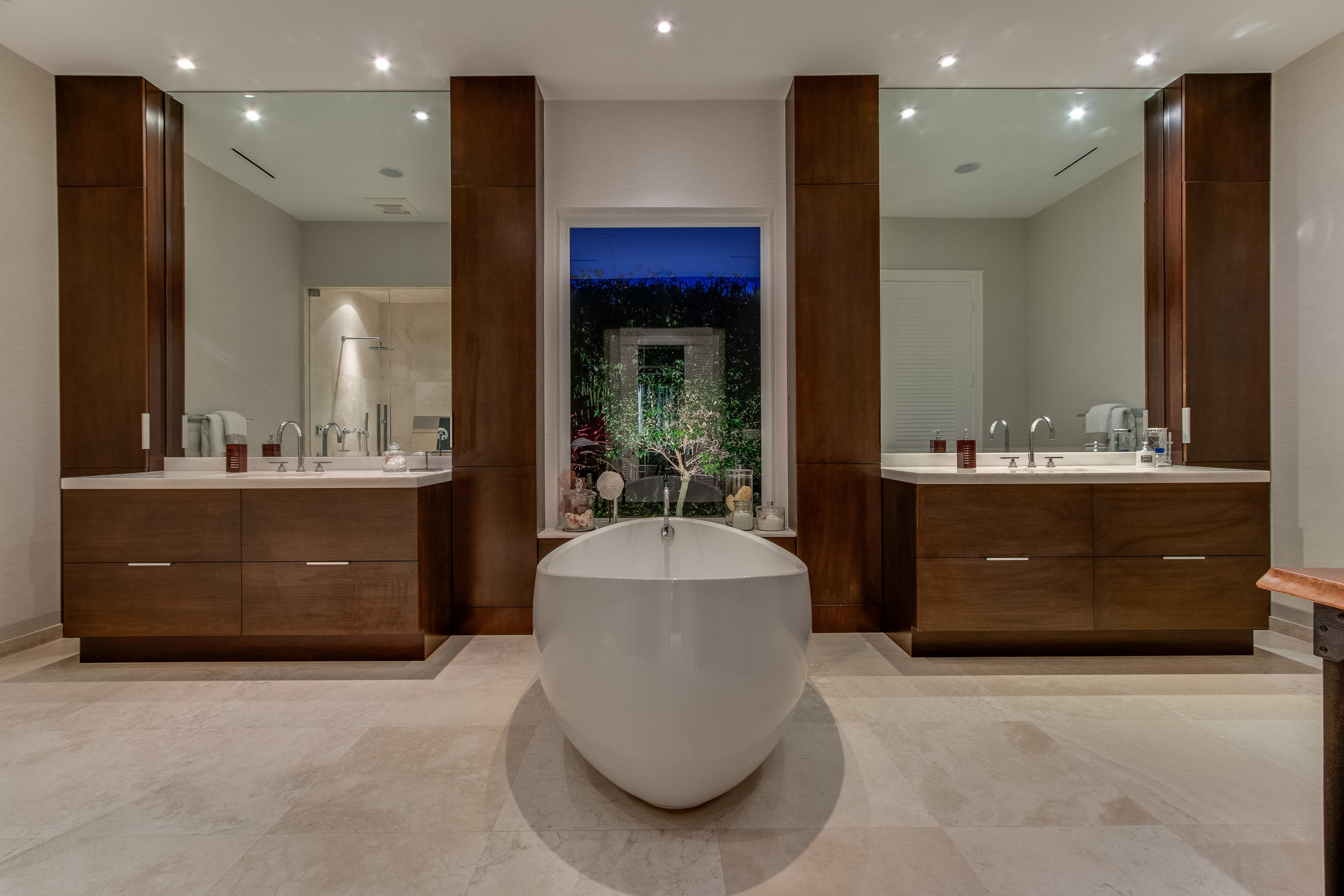 Palm Beach Isles - Residential