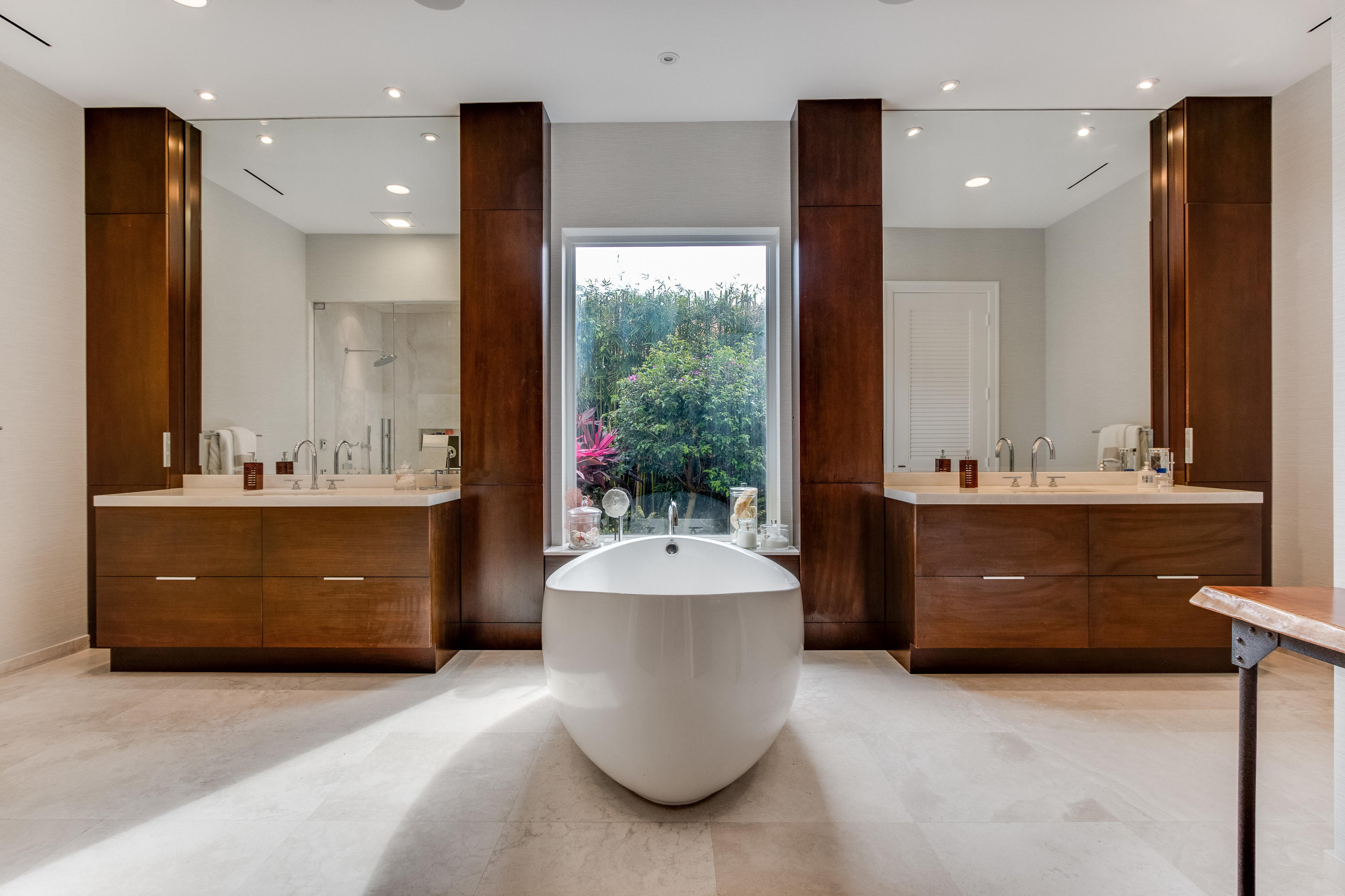 Palm Beach Isles - Residential