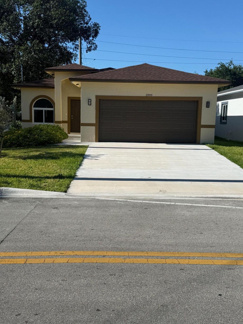 Photo of 2999 NW 9th Street, Fort Lauderdale, FL 33311 (MLS # B26017507)