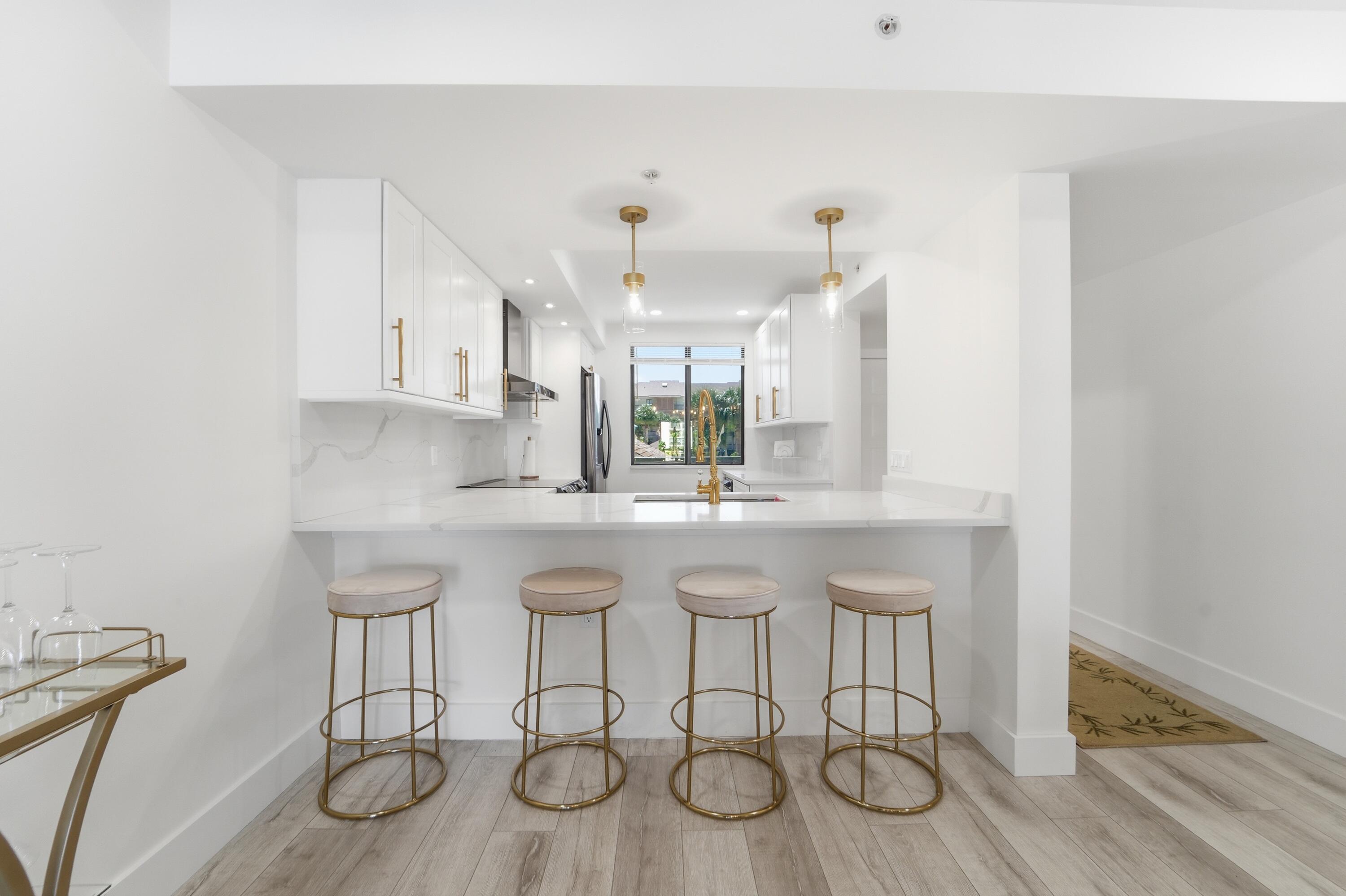 2501 Marina Isle Way 203