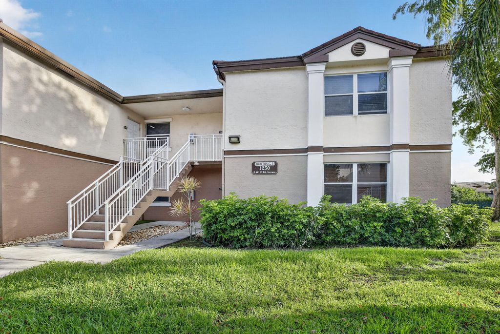 Photo of 1250 SW 113th Terrace #201, Pembroke Pines, FL 33025 (MLS # B26009328)