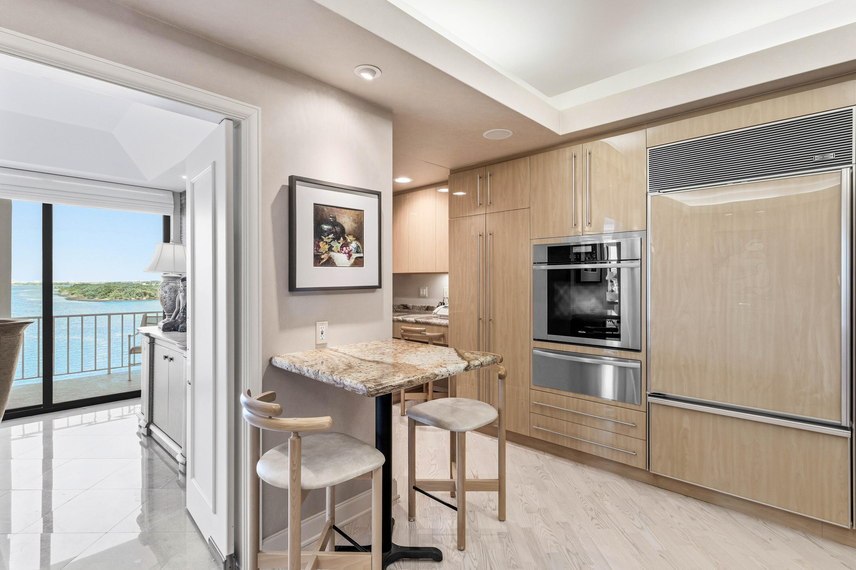 TOWER VALLANDRY - IBIS ISLE - Residential