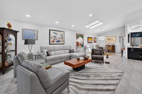 Photo of 7640 GLENDEVON Lane, Delray Beach, FL 33446 (MLS # B26088174)
