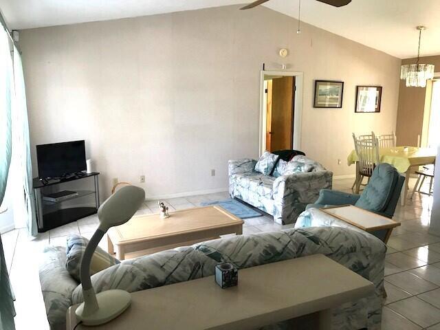 PORT ST LUCIE SECTION 40 - Residential