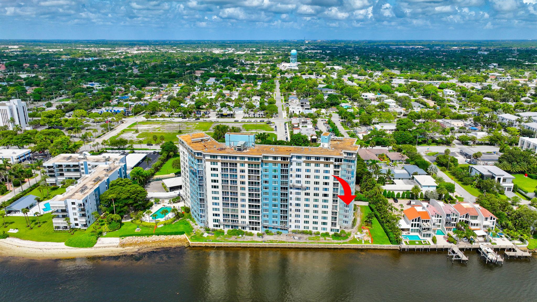 555 SE 6th Avenue 4g