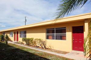 LAKE WORTH TOWN OF - Residential Lease