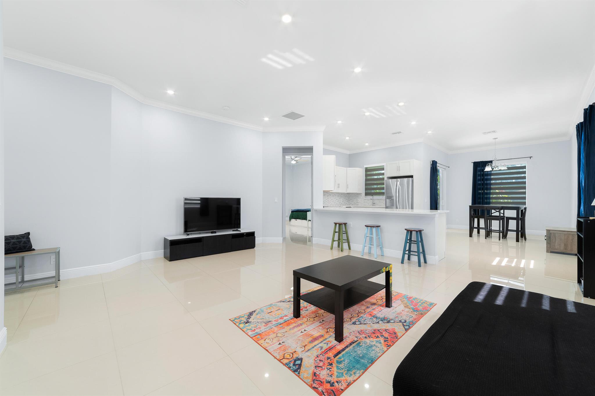 328 Jackson Avenue