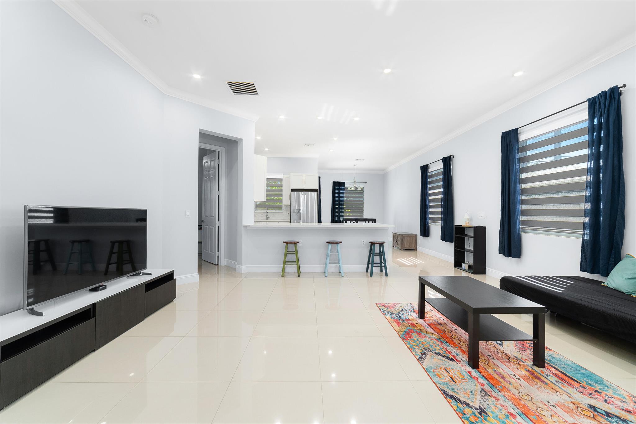 328 Jackson Avenue