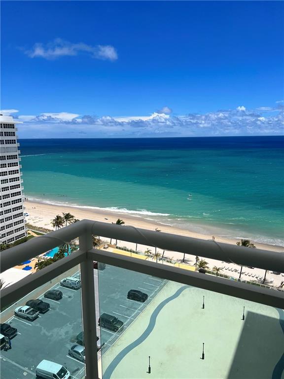 Playa Del Mar - Residential
