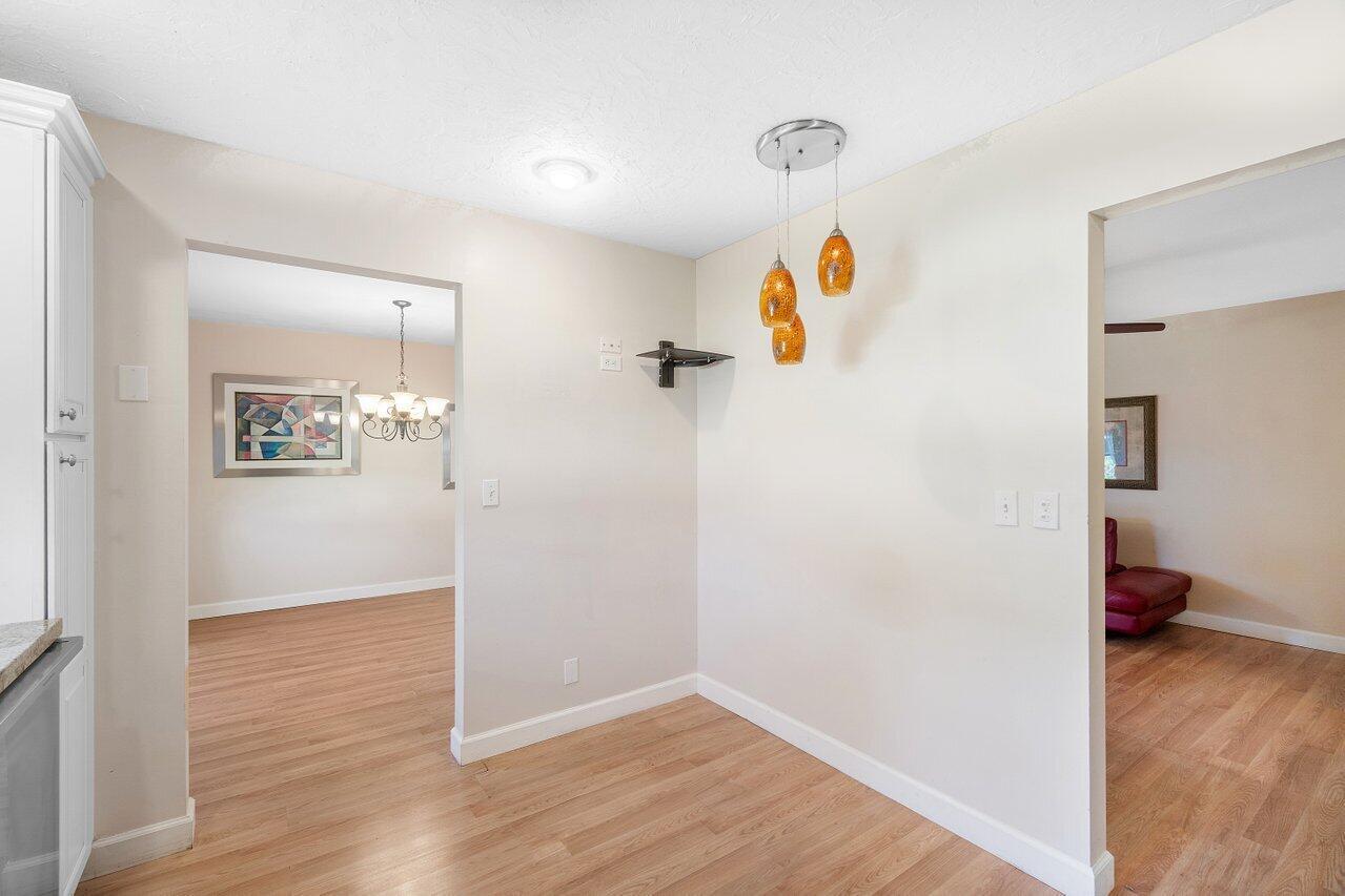 DELRAY VILLAS 4 - Residential