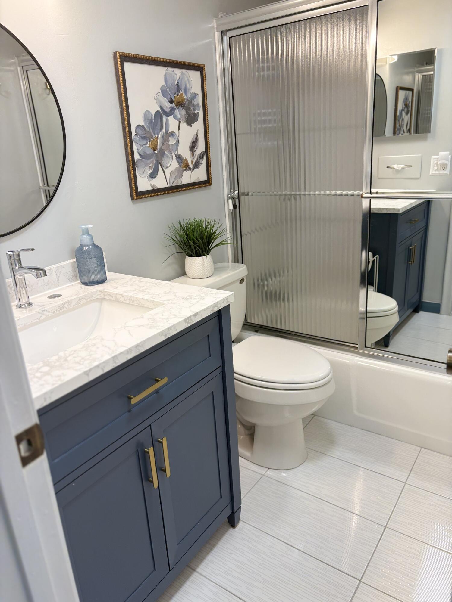 MURRY HILLS APT BLDG CONDO - Residential