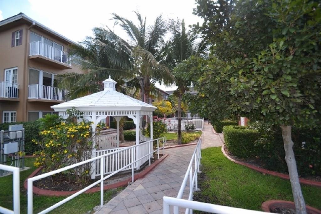 Highland Estates 15-65 B - Residential Lease