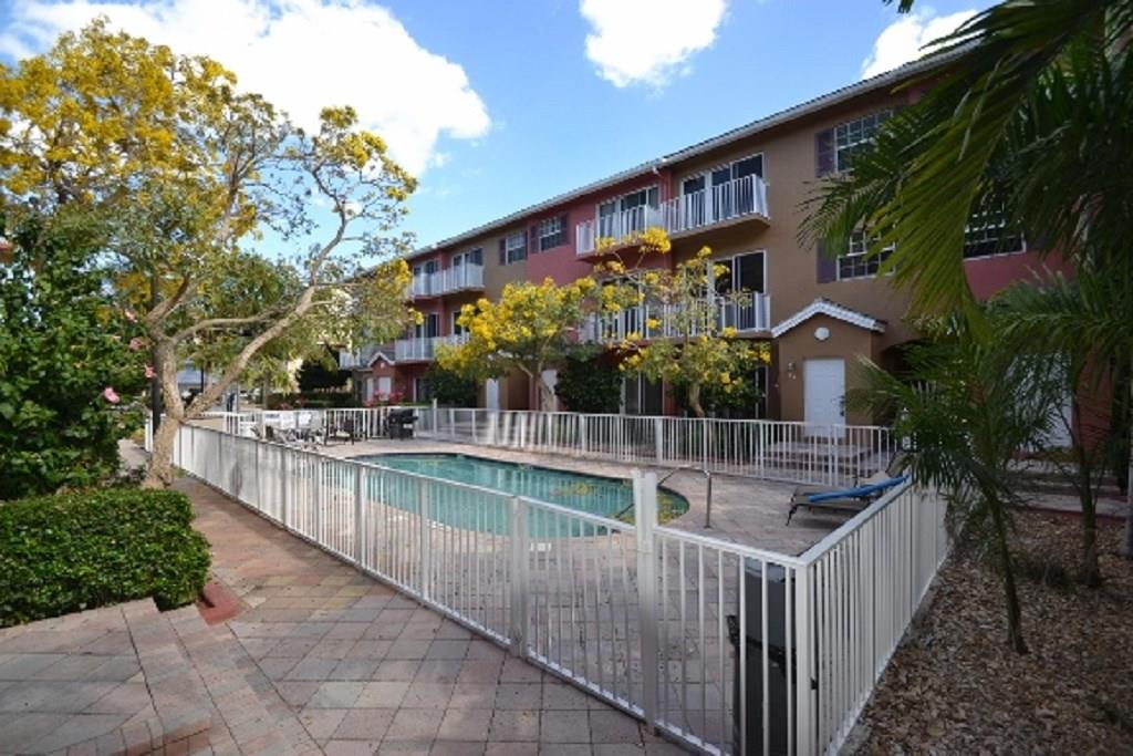 Highland Estates 15-65 B - Residential Lease