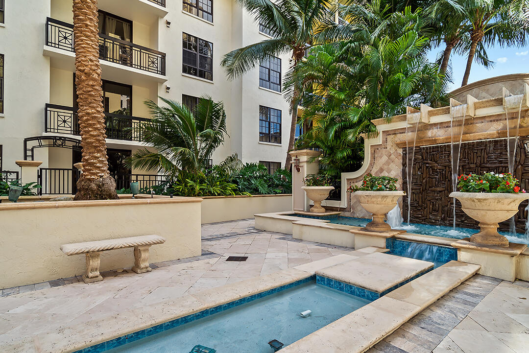 ONE CITY PLAZA CONDO - Residential Lease