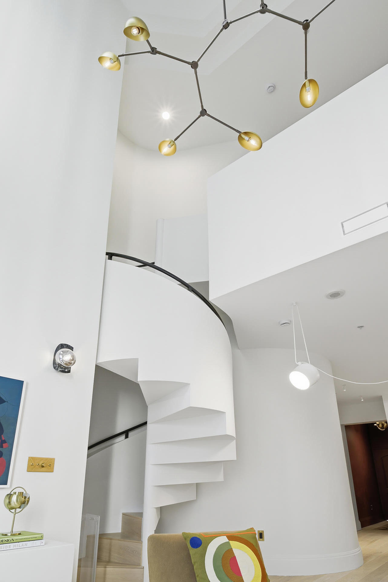 ONE CITY PLAZA CONDO - Residential Lease