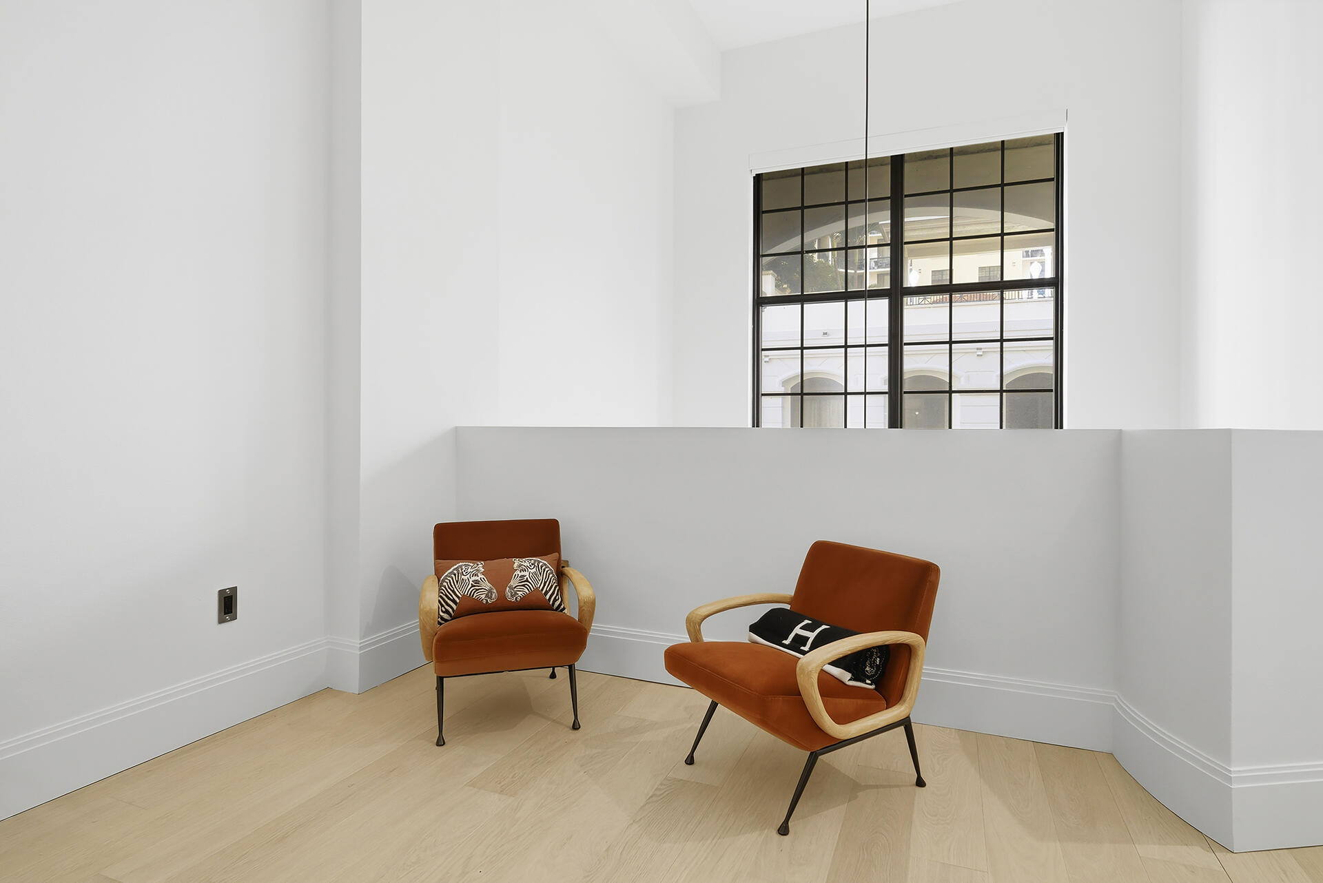 ONE CITY PLAZA CONDO - Residential Lease