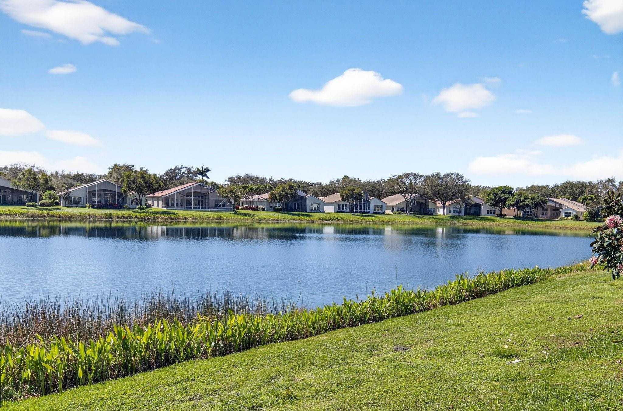 VALENCIA ISLES 2 - Residential