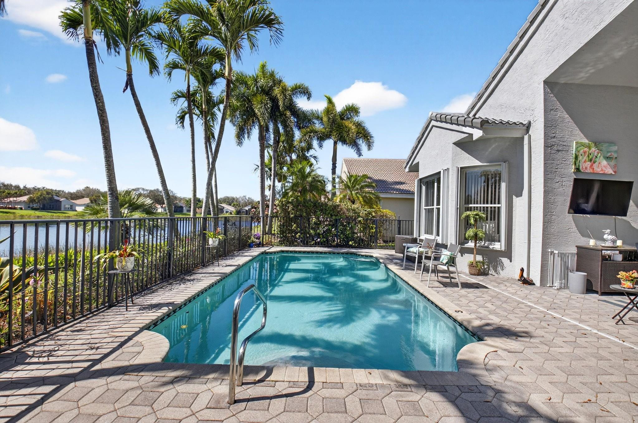 VALENCIA ISLES 2 - Residential