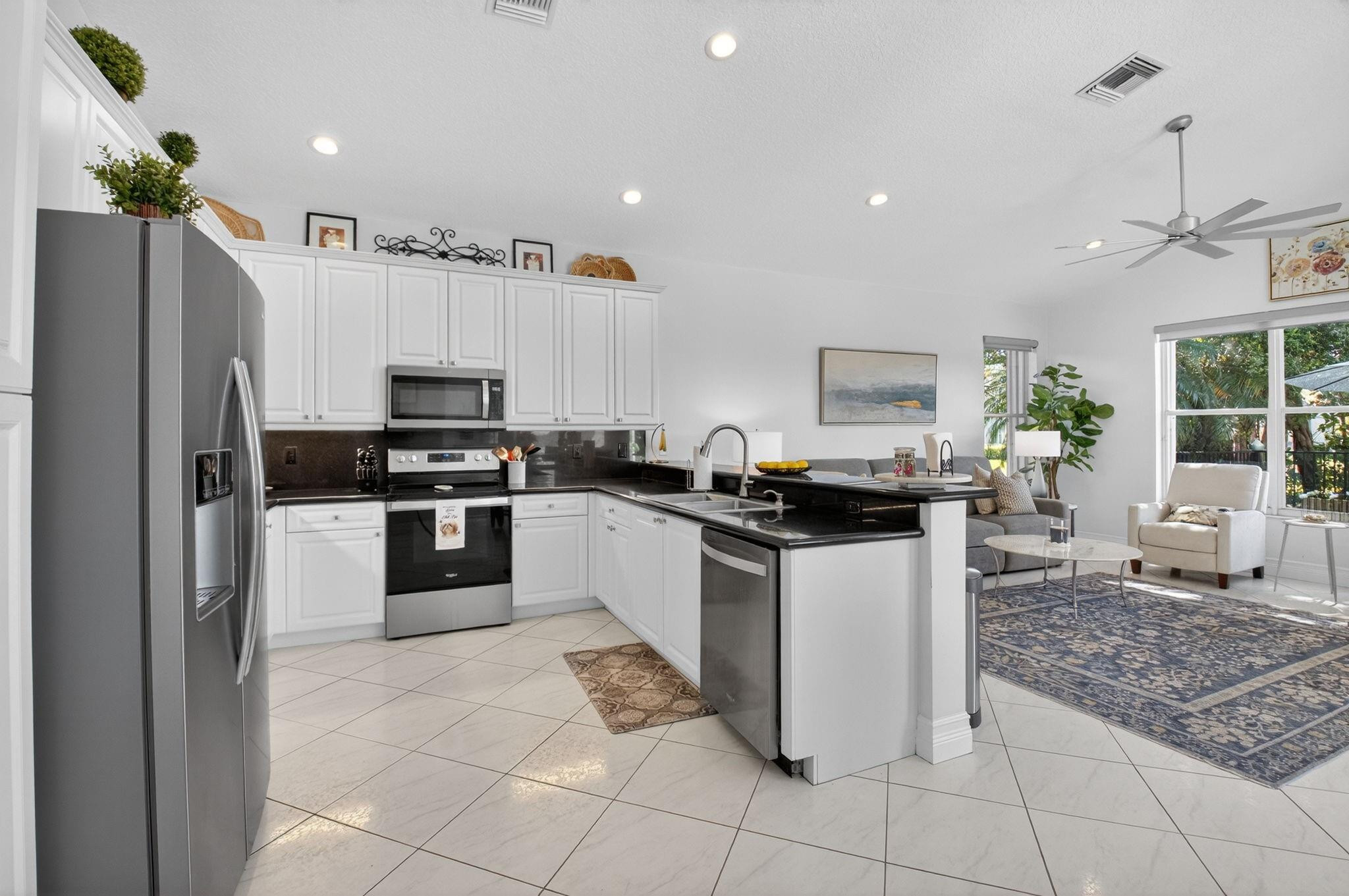 VALENCIA ISLES 2 - Residential