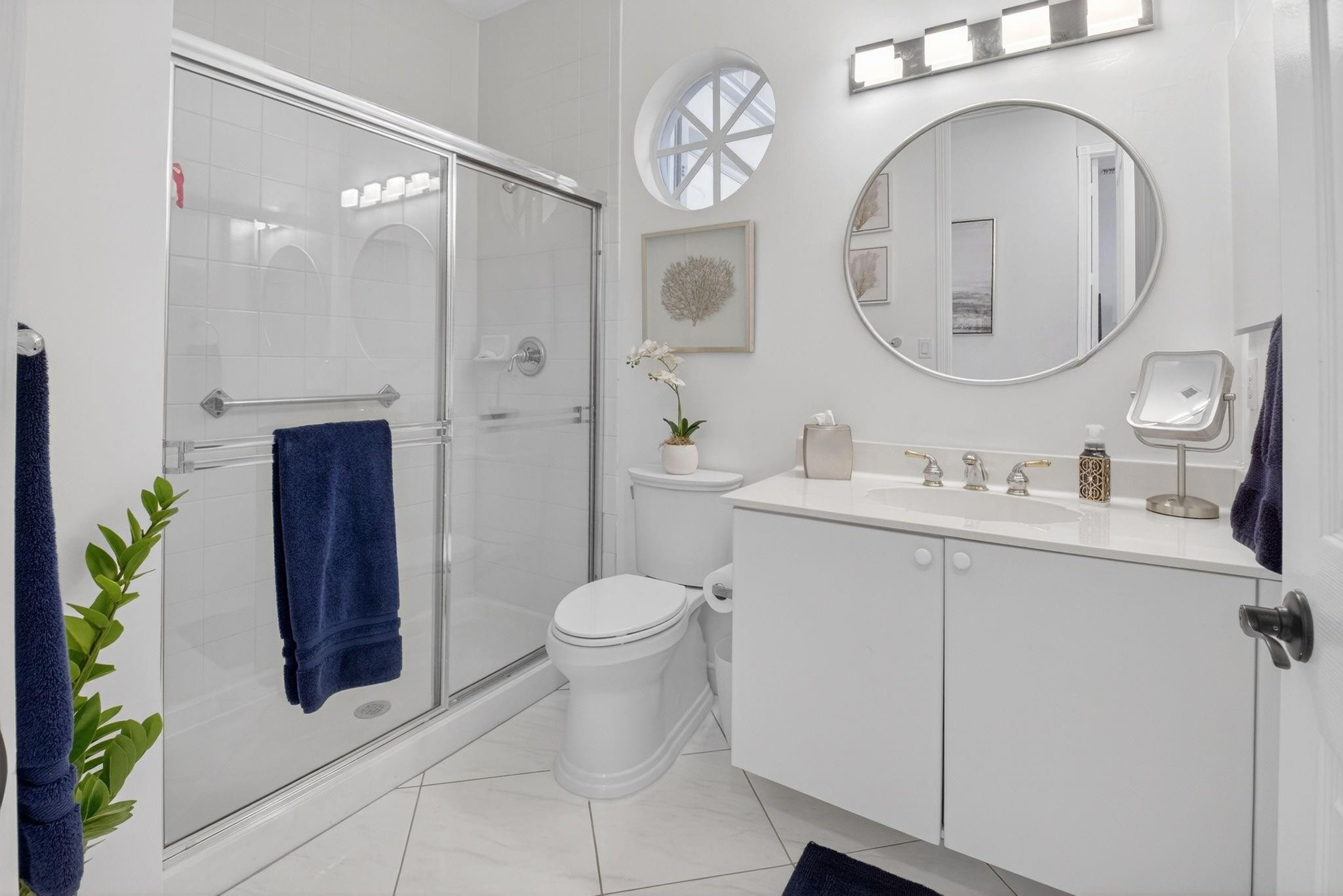 VALENCIA ISLES 2 - Residential