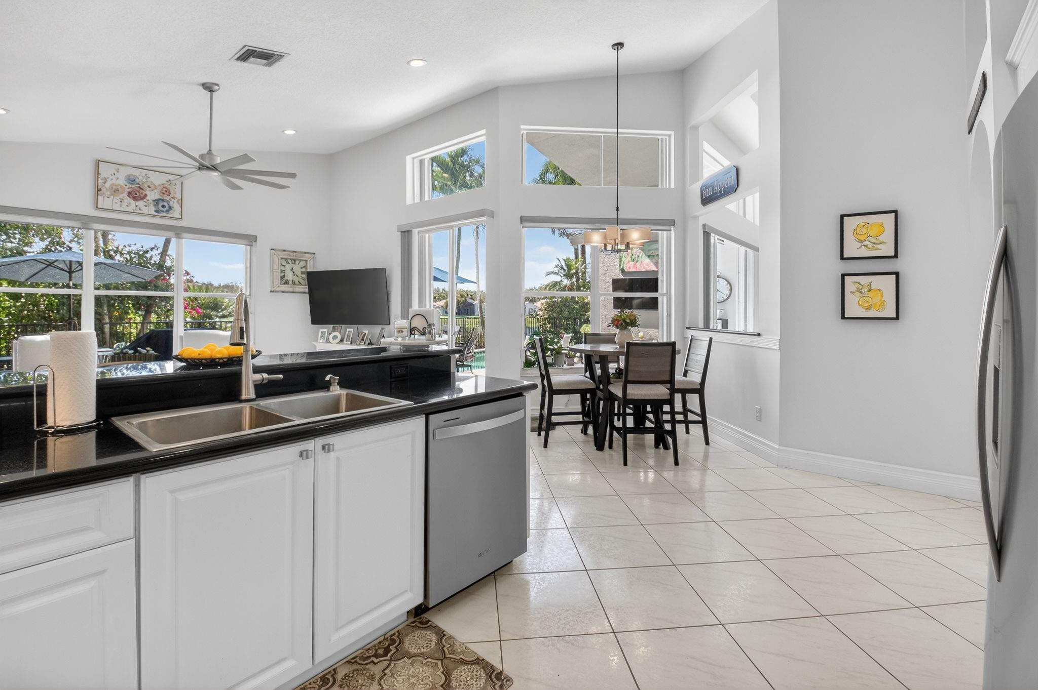 VALENCIA ISLES 2 - Residential