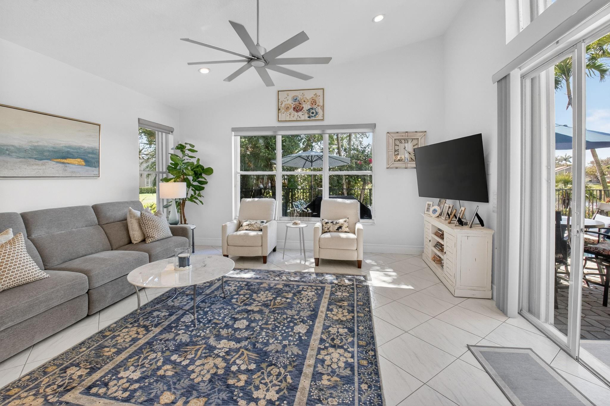 VALENCIA ISLES 2 - Residential