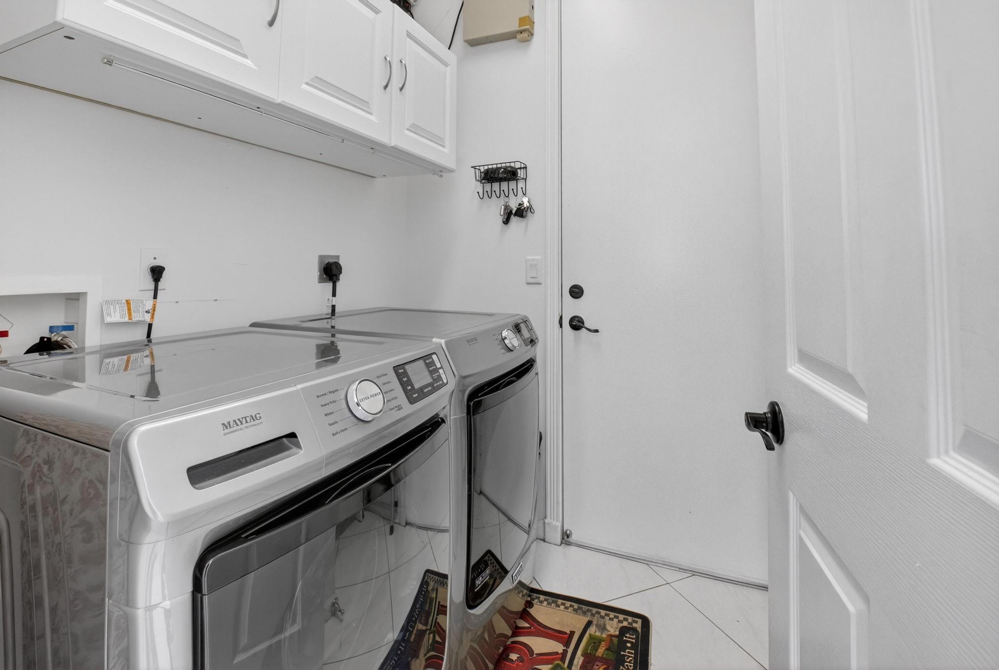 VALENCIA ISLES 2 - Residential