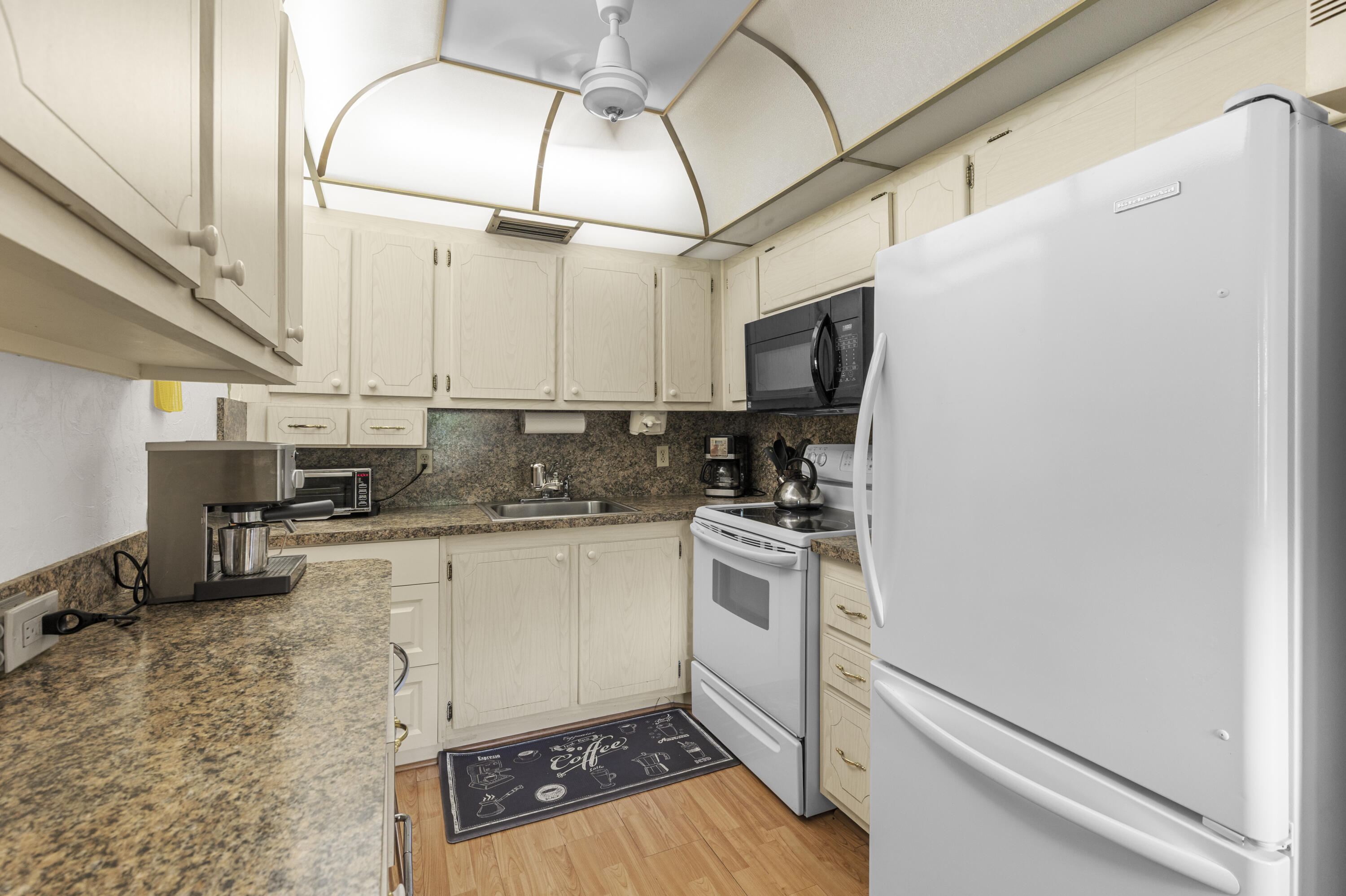 VENTNOR S CONDO - Residential