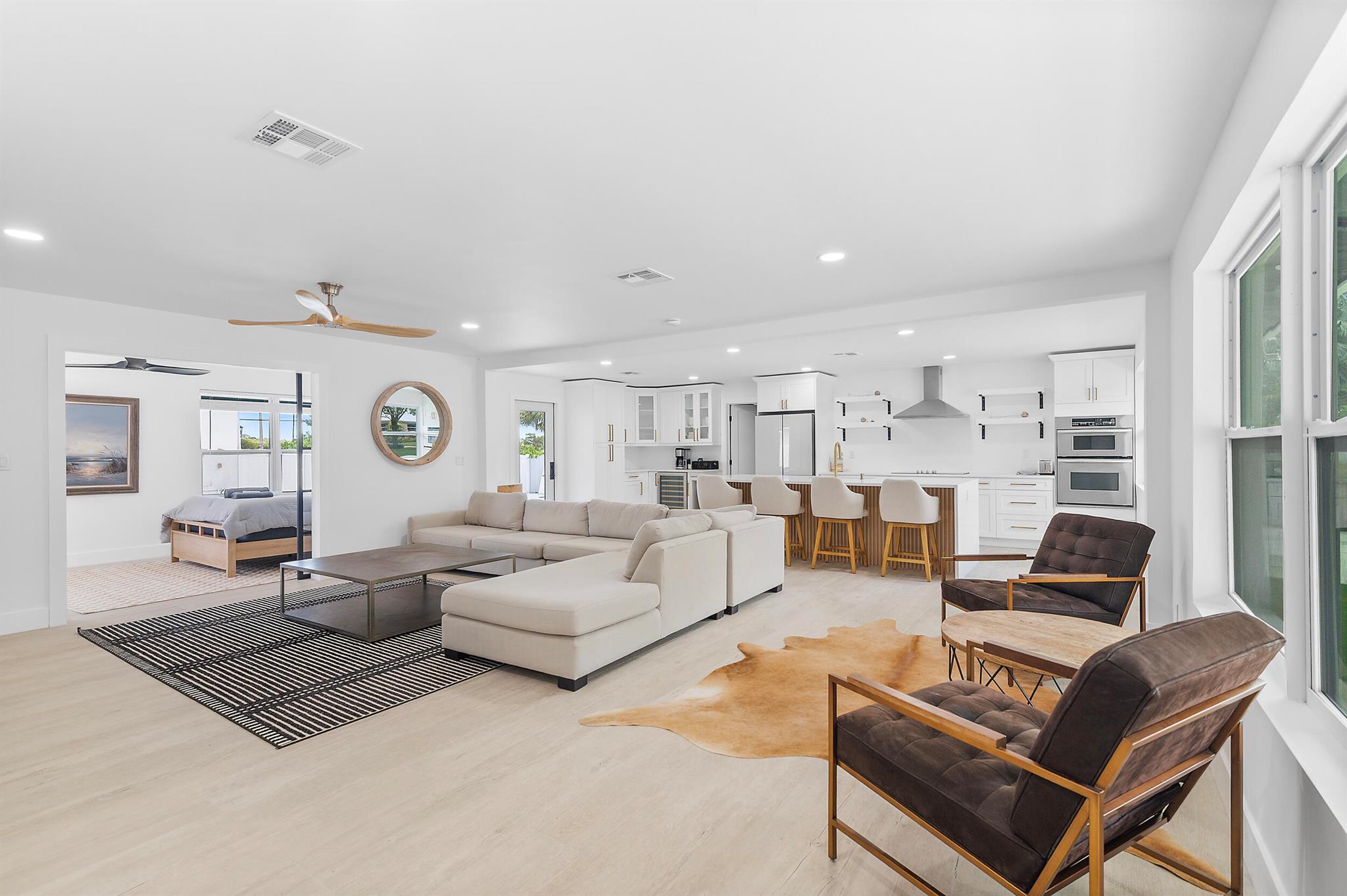 PAPAYA VILLAGE - Residential Lease