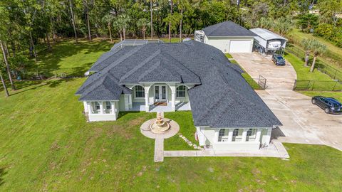 A home in Loxahatchee