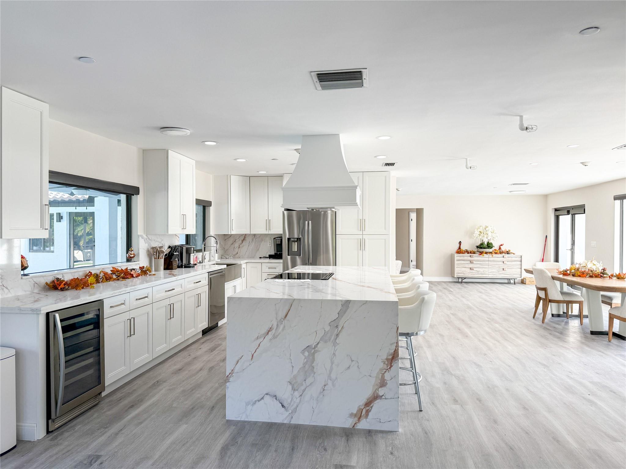 SUNSHINE RANCHES - Residential